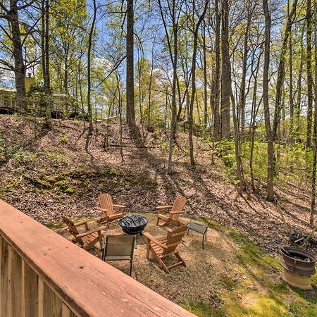 Cozy Hiawassee Cabin With Fire Pit And Mtn Views! Bagian luar foto