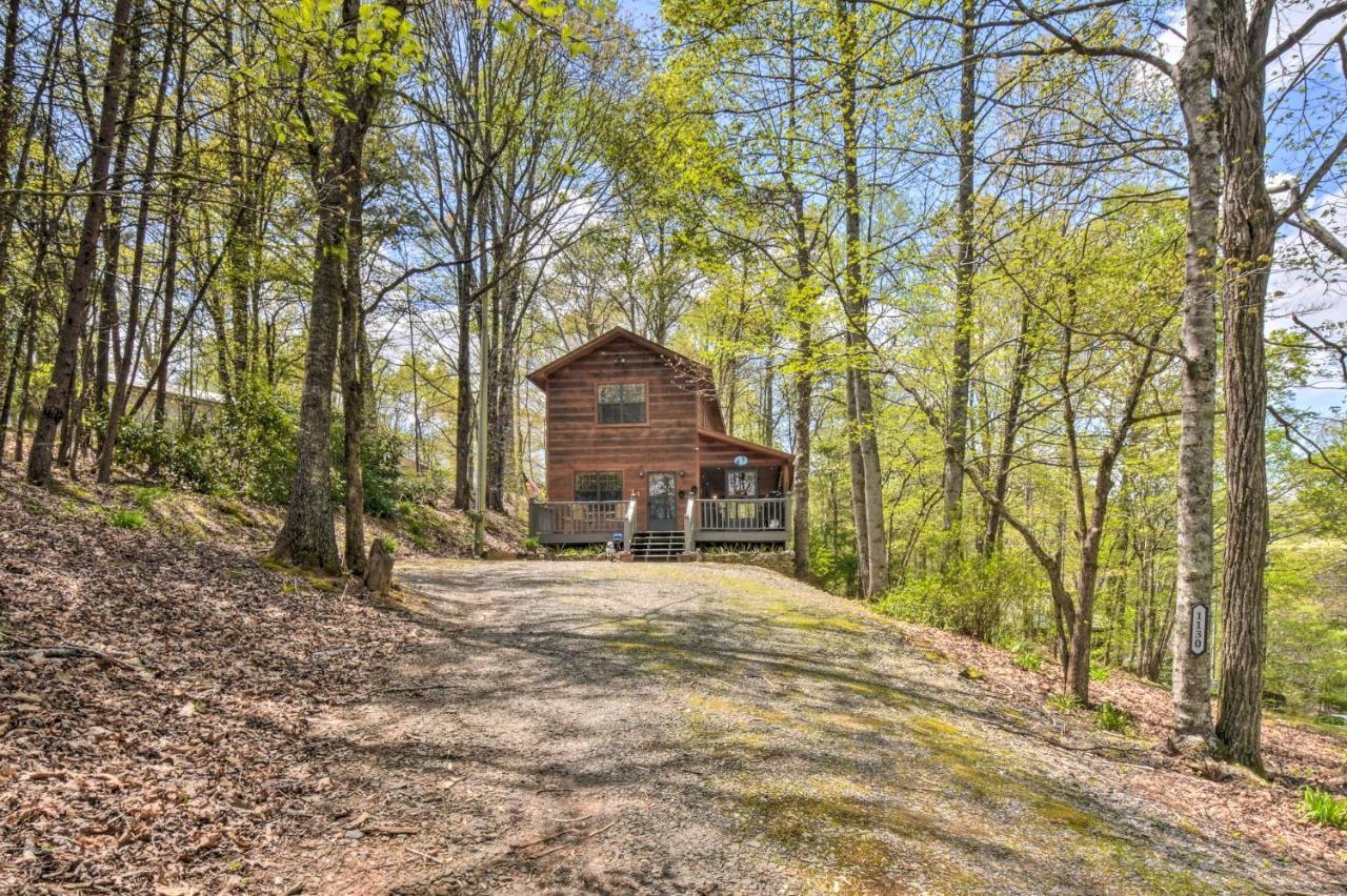 Cozy Hiawassee Cabin With Fire Pit And Mtn Views! Bagian luar foto